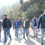 आगामी श्री केदारनाथ धाम यात्रा 2026 के दृष्टिगत जिलाधिकारी एक्शन मोड में, गौरीकुंड घोड़ापड़ाव तक किया स्थलीय निरीक्षण