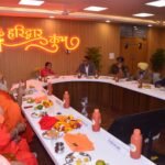 कुंभ मेला-2027 को लेकर मेला प्रशासन ने की अखाड़ों के साथ बैठक