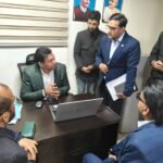 मुख्यमंत्री के विज़न को गति, आवास एवं नगर विकास योजनाओं में पारदर्शिता, तकनीकी नवाचार और समयबद्ध क्रियान्वयन पर सख्ती