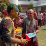 DM और SSP हरिद्वार ने पुलिसकर्मियों एंव पुलिस परिवार के साथ हर्षोल्लास से मनाई होली