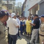 कुंभ मेला 2027 की तैयारी: मेला प्रशासन ने विधायक के साथ स्वर्गाश्रम क्षेत्र का भ्रमण कर घाटों का लिया जायजा