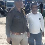पुलिस की निगरानी में पूरे जनपद में ईद की नमाज सकुशल संपन्न कराए जाने हेतु पुलिस अधिकारी से लेकर कर्मचारी मुस्तैद