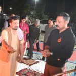 होलिका दहन कार्यक्रम में मातहत संग पुलिस लाइन पहुंचे एसएसपी