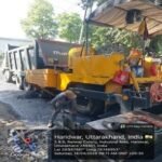 सिवरेज के लिए खोदी गई सड़कों को त्वरित गति से ठीक करने के लिए दिन- रात किया जा रहा है निमार्ण कार्य