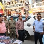 अपर रोड,मां मनसा देवी उड़न खटोला आधी क्षेत्र का जिलाधिकारी एवं वरिष्ठ पुलिस अधीक्षक ने किया निरीक्षण