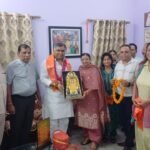 मुस्कान फाउंडेशन ने किया समाज सेवियों और डॉक्टरों का सम्मान