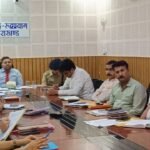 आगामी मानसून के दृष्टिगत जिलाधिकारी ने आपदा तैयारियों की समीक्षा कर सभी विभागों को दिए आवश्यक दिशा निर्देश