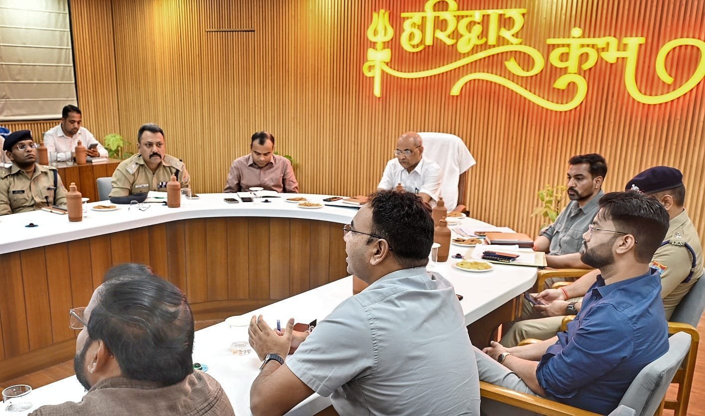 कुंभ मेला-2027 की तैयारियों में समयबद्धता और जवाबदेही सुनिश्चित करें सभी विभाग : आयुक्त गढवाल मंडल