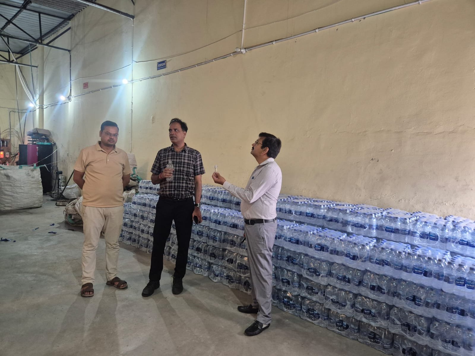 चारधाम यात्रा-2026 के दृष्टिगत पैकेज्ड ड्रिंकिंग वाटर इकाइयों पर खाद्य सुरक्षा विभाग की सख्त कार्रवाई