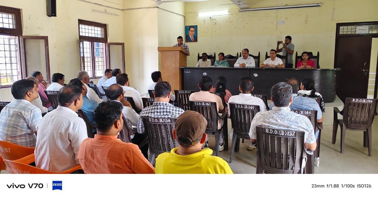 जिलाधिकारी की सख्ती के बाद सभी ब्लॉकों में ठोस अपशिष्ट प्रबंधन समिति गठित