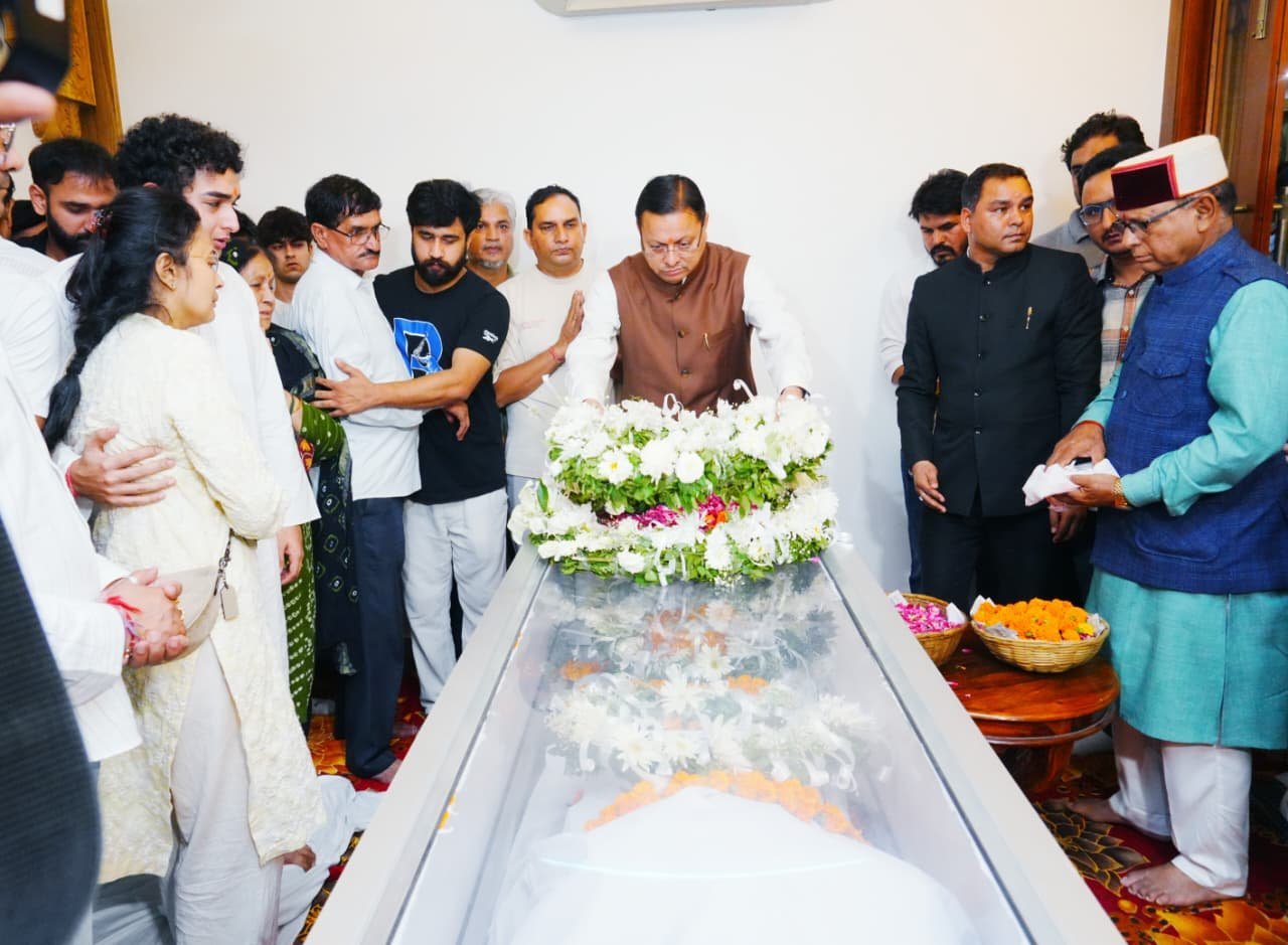 मुख्यमंत्री धामी ने दिवंगत निशानेबाज श्री जसपाल राणा के आवास पहुंचकर व्यक्त की शोक संवेदना