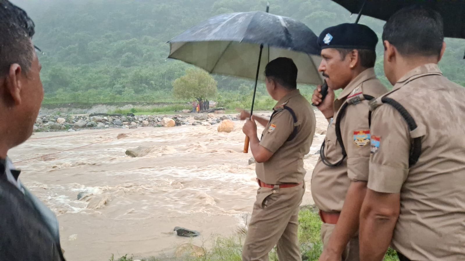 24×7 अलर्ट मोड में रहें सभी विभाग:सुमन