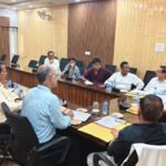 अपर आयुक्त गढ़वाल मण्डल ने की विशेष गहन पुनरीक्षण कार्यक्रम की समीक्षा, राजनीतिक दलों एवं जनप्रतिनिधियों से प्राप्त किए सुझाव