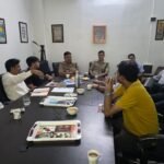 कांवड यात्रा के दृष्टिगत IP 4 बेगमपुर में कम्पनियों के कर्मचारियों के साथ गोष्ठी आयोजित