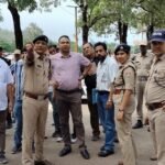 कांवड़ मेला को देखते हुए रोड़ी बेलवाला क्षेत्र में निर्माण कार्य शीघ्र पूर्ण करने के निर्देश