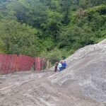 क्रेशर प्लांट का अपर जिलाधिकारी ने किया निरीक्षण, व्यापक कमियां मिलने पर विस्तृत जांच के निर्देश