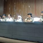 नगर निगम हॉल में एसपी देहात शेखर चंद्र सुयाल की अध्यक्षता में एसपीओज की बैठक आयोजित