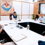 मुख्य सचिव ने कांवड़ यात्रा की तैयारियों को लेकर सम्बन्धित विभागों, जनपदों के ज़िलाधिकारियों एवं वरिष्ठ पुलिस अधीक्षकों के साथ बैठक ली