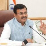 मुख्य सचिव ने साईबर क्राइम को लेकर सचिव गृह एवं पुलिस अधिकारियों के साथ बैठक की