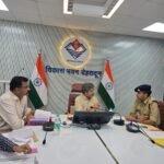 राष्ट्रीय अनुसूचित जाति आयोग के निदेशक ने की एससी/एसटी अत्याचार निवारण अधिनियम से संबंधित मामलों की समीक्षा