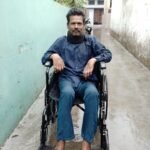 समाधान दिवस में मिला त्वरित न्याय, डीएम की संवेदनशीलता से दिव्यांग सुनील को मिली पेंशन, बैंक खाता और नई व्हीलचेयर
