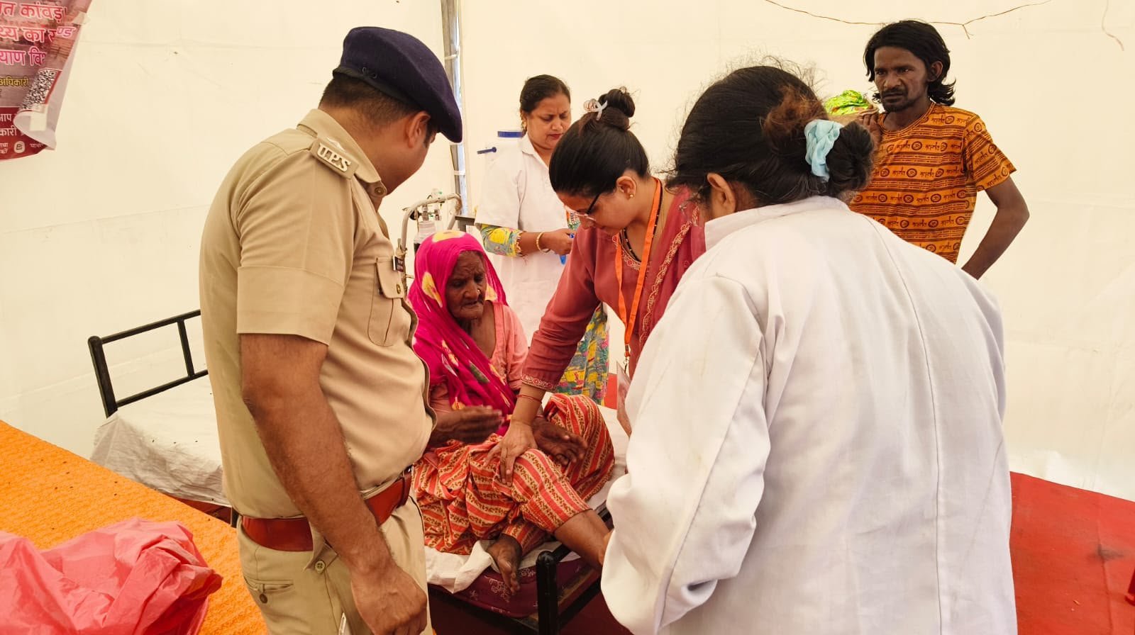 अचानक हुई अम्मा की तबीयत खराब, हरिद्वार पुलिस बनी मददगार