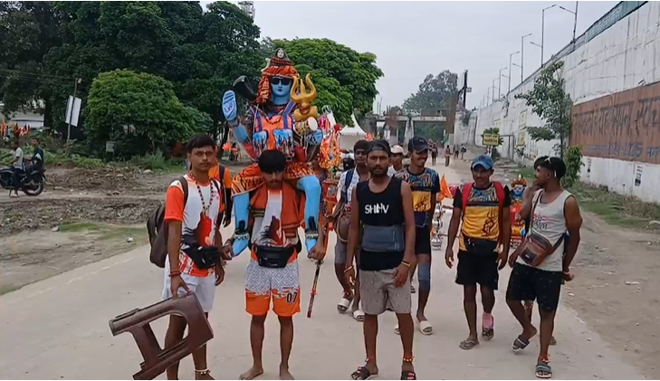 कांवड़ यात्रा में आज तीसरे दिन उमड़ा  आस्था का सैलाब