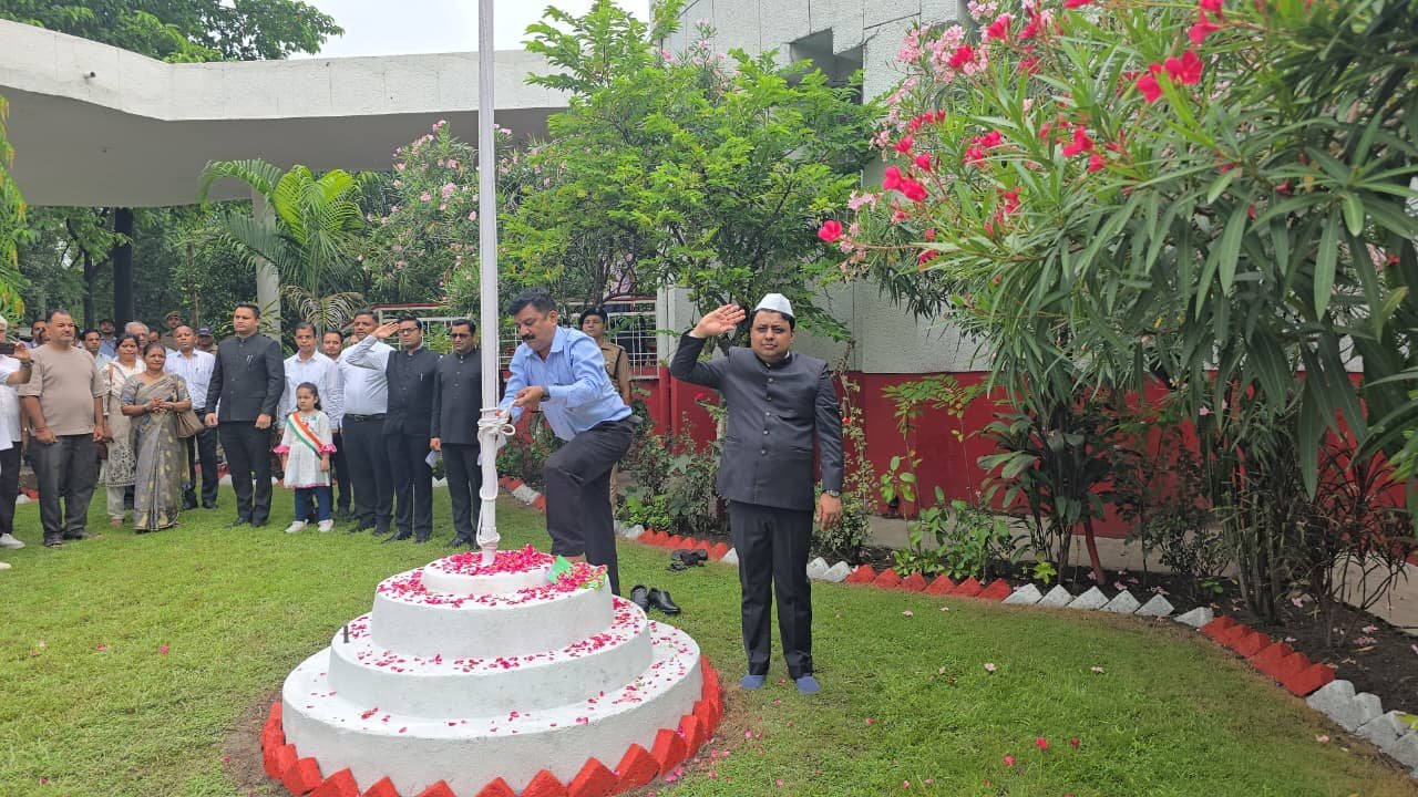 जनपद में 80वां स्वतंत्रता दिवस राष्ट्रीय पर्व धूमधाम व हर्षाेल्लास से मनाया गया