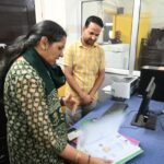 जिलाधिकारी ने स्वास्थ्य, श्रम, पूर्ति, वन विकास निगम, सिंचाई व दुग्ध विभाग का किया औचक निरीक्षण