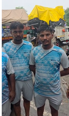 पुलिस बनी देवदूत्त, बेहोश शिवभक्त को पहुंचाया अस्पताल
