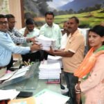 मतदाता सूची पुनरीक्षण को लेकर राजनीतिक दलों के साथ बैठक,31 अगस्त तक निपटाए जाएंगे नो मैपिंग,विसंगति श्रेणी के मामले