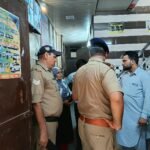 आपराधिक तत्वों के पेंच कसने के लिए एसएसपी नवनीत सिंह के निर्देश पर सड़कों/ गलियों में पहुंची पुलिस