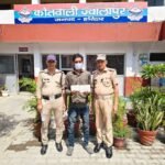 ऑपरेशन प्रहार के तहत नशा तस्करों पर ज्वालापुर पुलिस का प्रहार