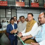 मुख्यमंत्री ने चम्पावत जिले के छह विद्यालयों में डिजिटल लर्निंग सेट का किया शुभारंभ