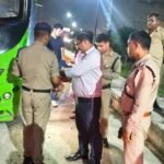 लक्जरी एवं स्लीपर बसों के विरुद्ध विशेष चेकिंग अभियान जारी—22 बसों सहित कुल 164 वाहनों के चालान, पांच बसों की फिटनेस निरस्त