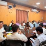 जिलाधिकारी ने नामित सभी नोडल और सह नोडल अधिकारियों की ब्रीफिंग करते हुए जरूरी दिशा निर्देश दिए