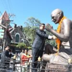 राष्ट्रपिता महात्मा गांधी जी की 157वीं जयंती तथा भारत के पूर्व प्रधानमंत्री लाल बहादुर शास्त्री जी की 122वीं जयंती के अवसर पर उनके चित्र पर माल्यार्पण एवं पुष्प अर्पित कर श्रद्धांजलि दी